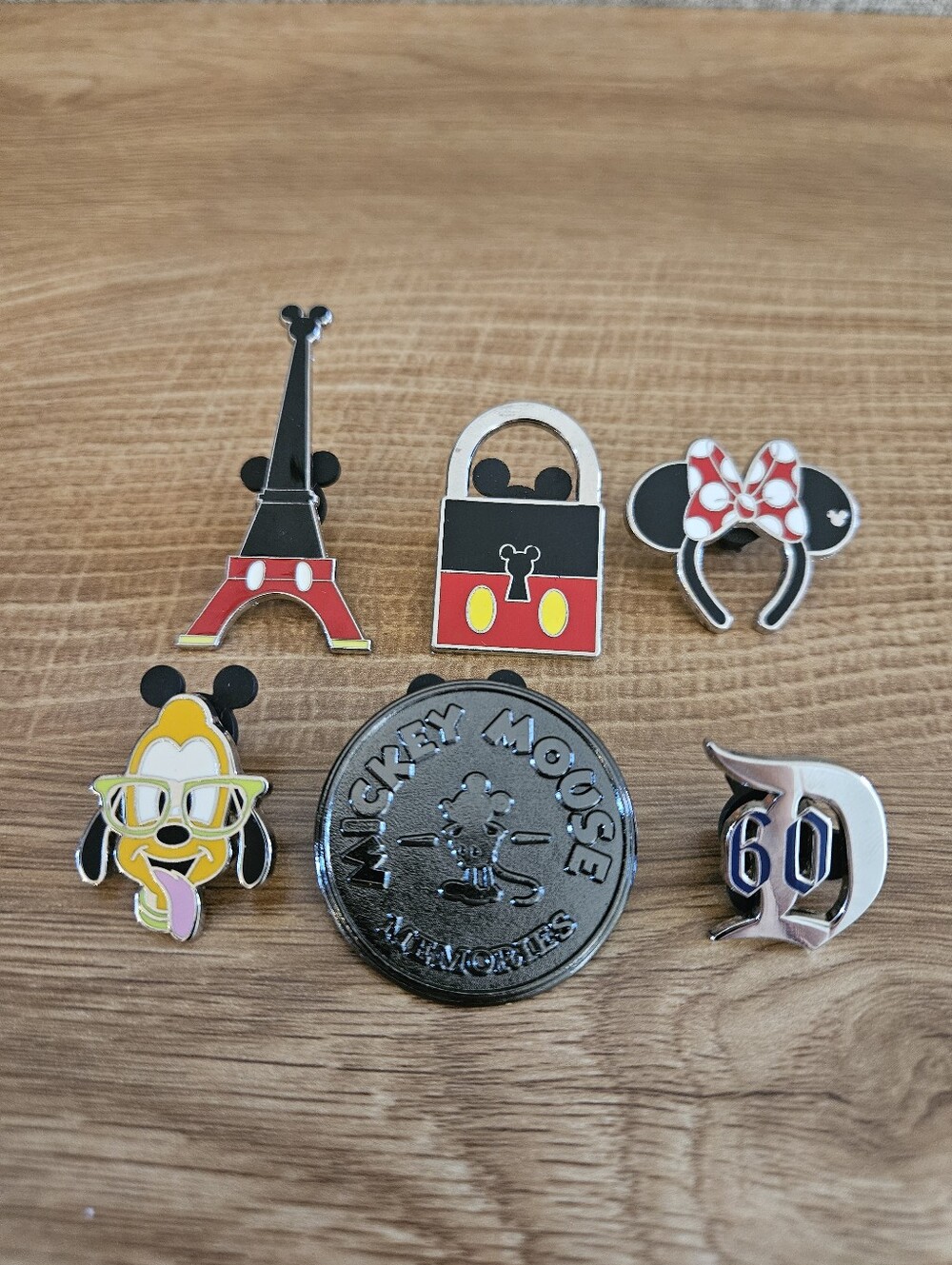 Set Of 6 Disney Trading Pins Mickey, Minnie, Pluto